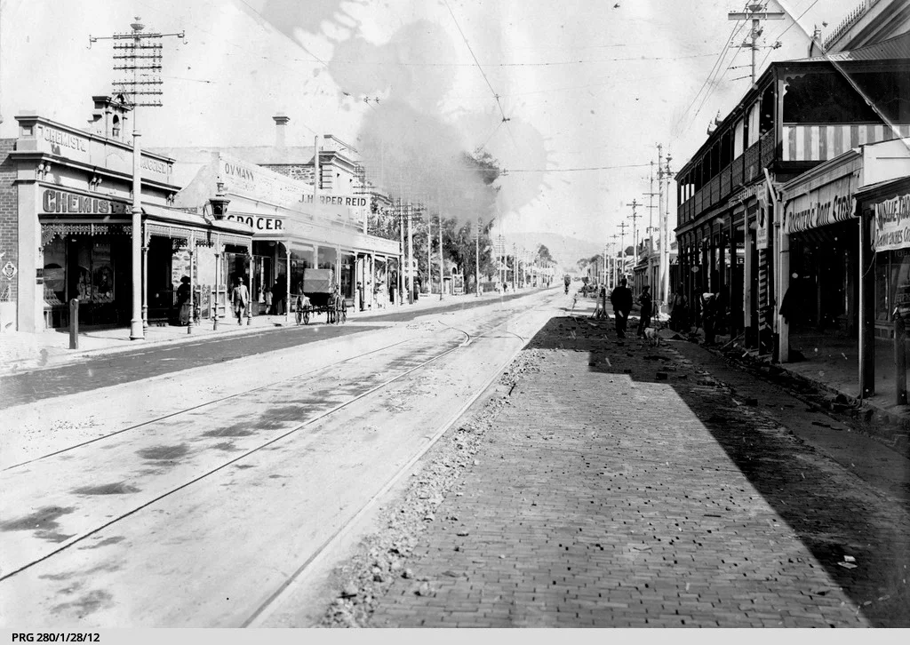 Unley Road in 1922. The chemist shop on the left still stands at 167 Unley Rd. Image credit State Library of South Australia.